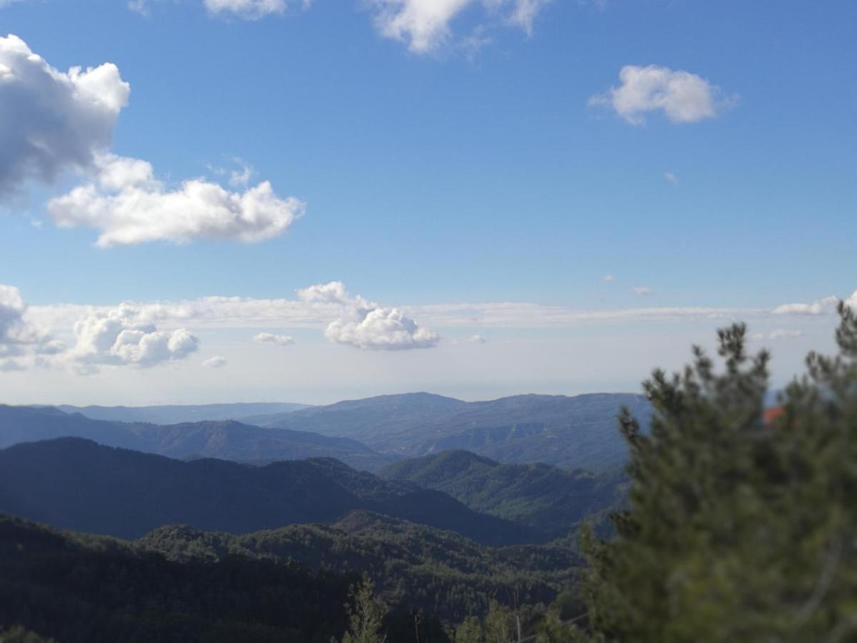 Heaven Of Prodromos Bed & Breakfast Exterior foto